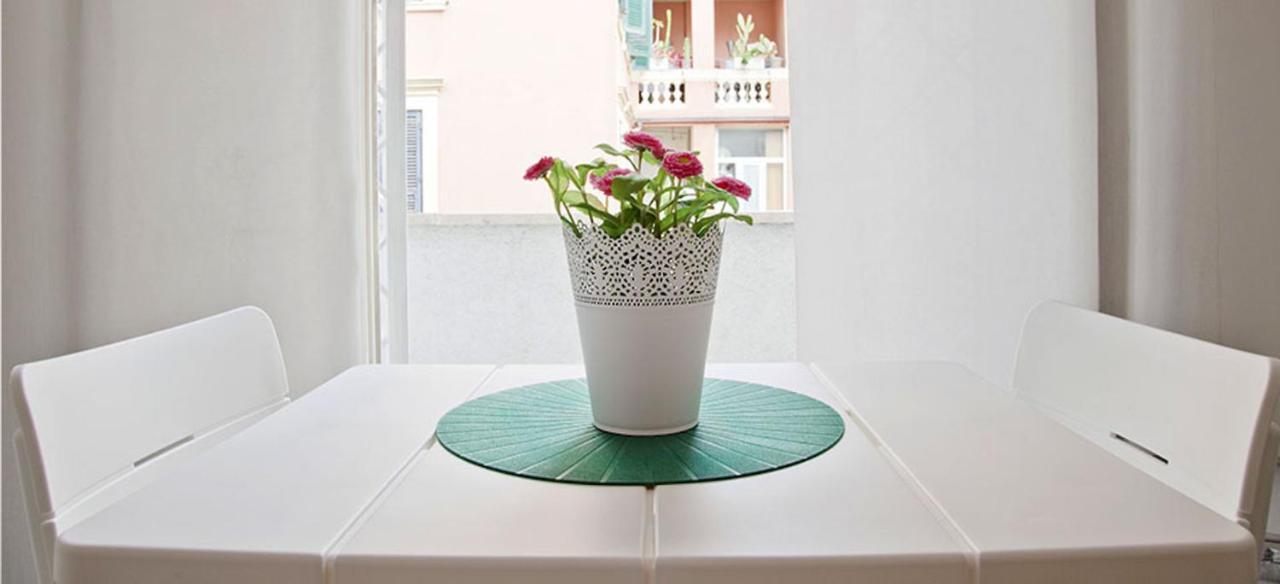 Kamchu Apartments: Ada Gasthuis *